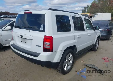 2012 Jeep Patriot Latitude z USA, uszkodzony, nr VIN 1C4NJPFA1CD666471